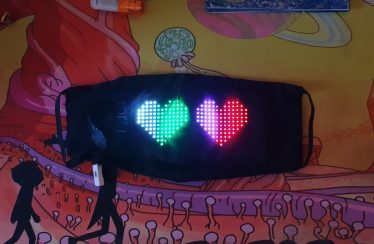 Lumen Couture : un sublime masque lumineux